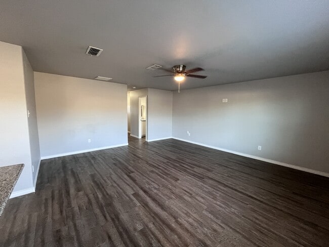 Building Photo - 3430 Itasca St