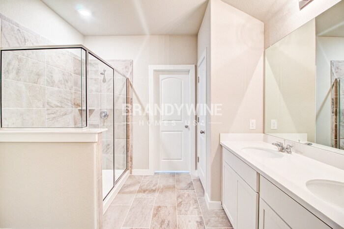 Building Photo - 10402 Ida Gdn Wy