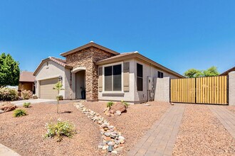Building Photo - 11810 W Villa Chula Ln
