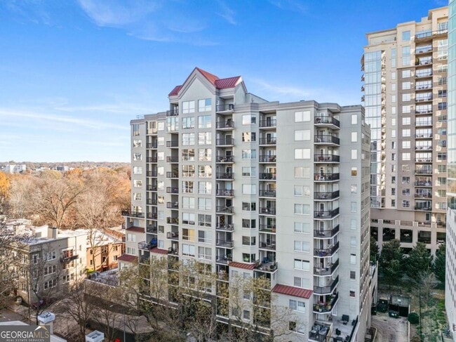 Building Photo - 275 13th St NE