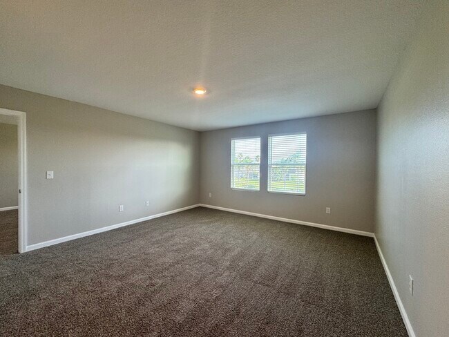 Building Photo - 4 Bed/3 Bath/2 Car Garage New Construction...