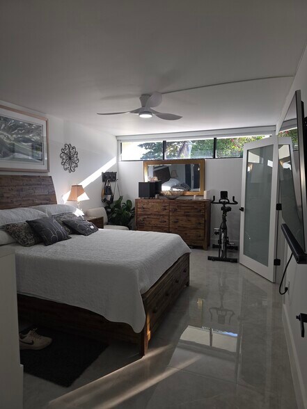 Building Photo - 6446 Miami Lakes Dr