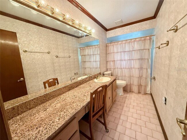 Building Photo - 124 Estates Cir