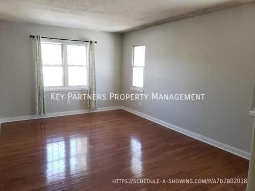 Building Photo - 7175 NW Chapel Woods Cir