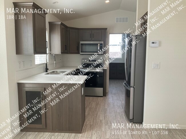 Building Photo - 4555 W Tonto Rd