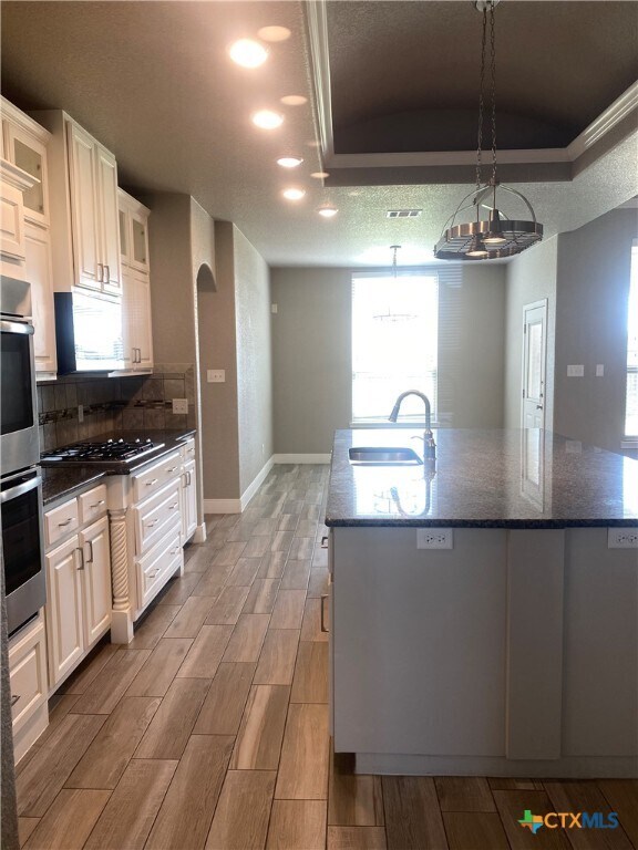 Building Photo - 2037 Bella Vita Dr