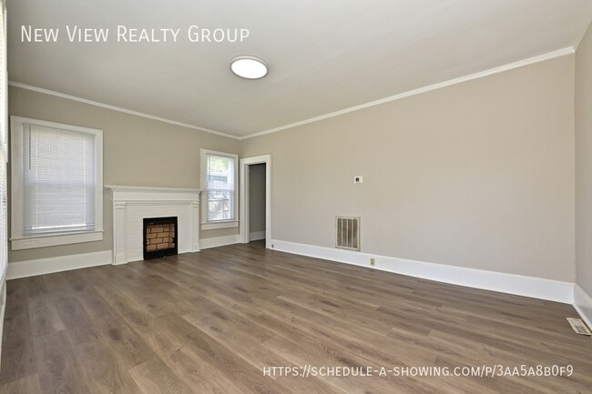 Building Photo - 134 Saluda St
