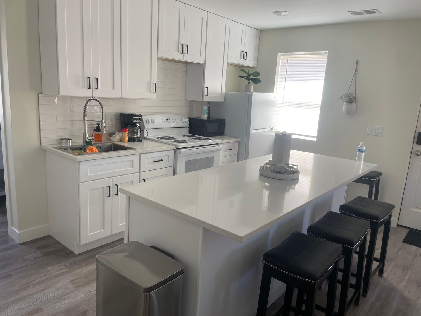 Building Photo - 226 S Meade St