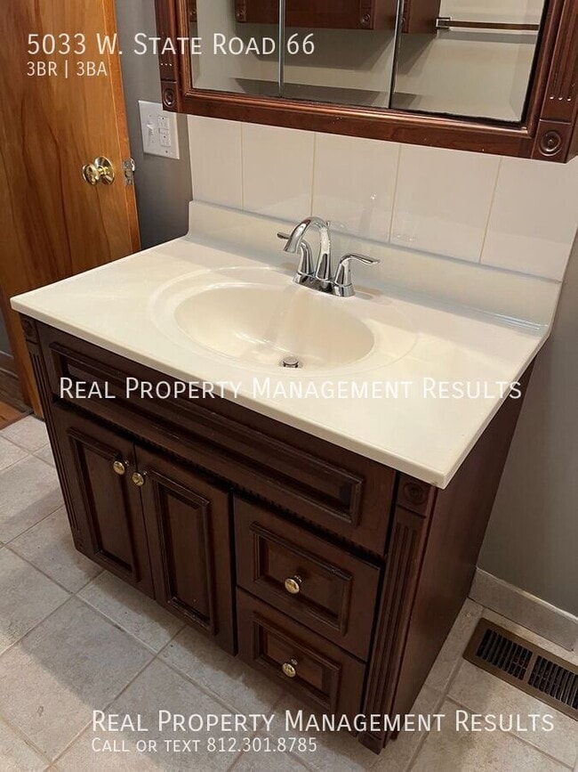 Building Photo - 5033 IN-66