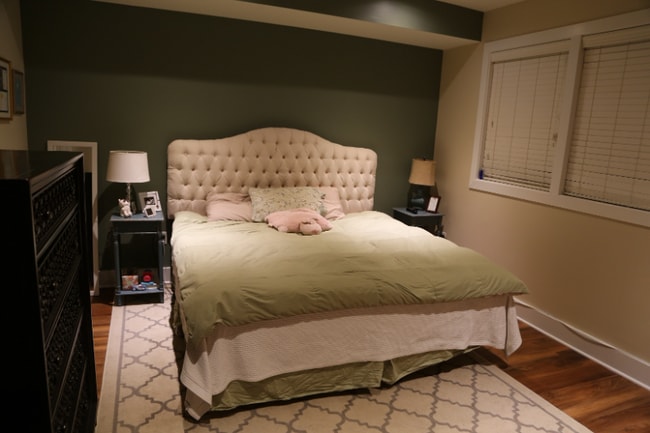 Building Photo - 811-818 8th St NE