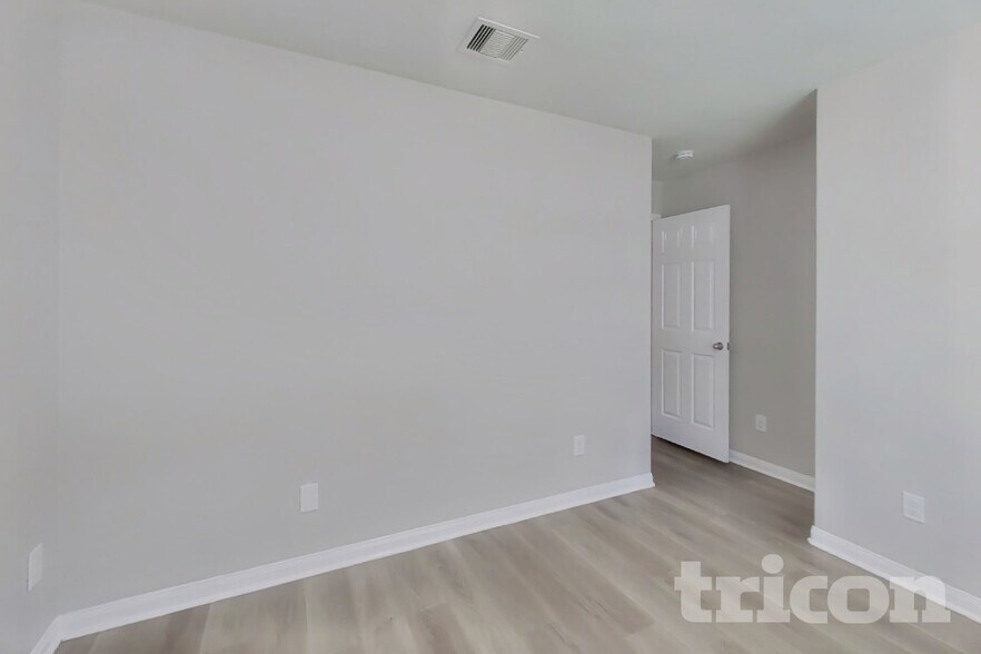 Building Photo - 308 Crooked Pine Court