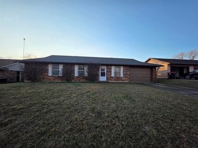 Primary Photo - 47 Echo Ln