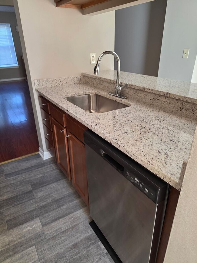 Building Photo - 3BR Townhome in Riverside Neighborhood of Belcamp!