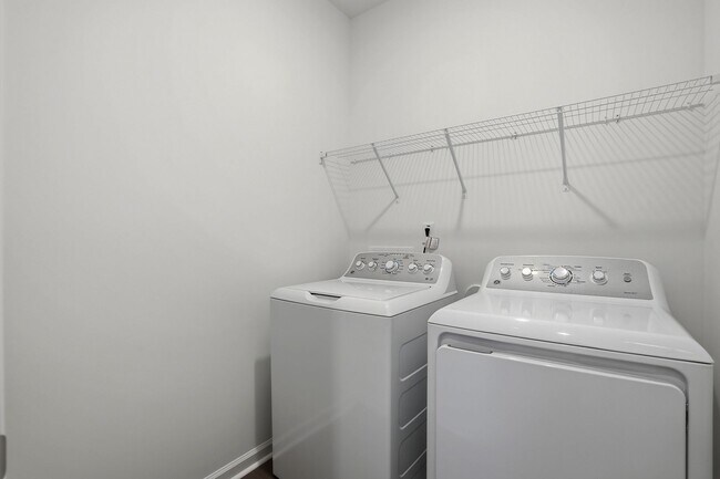 Building Photo - BRAND NEW RANCH HOME with 3 bedrooms and 2 baths