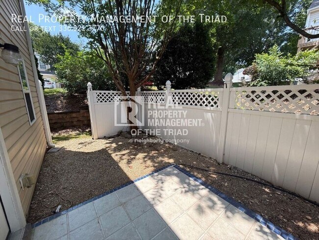 Building Photo - 470 Peyton Ct