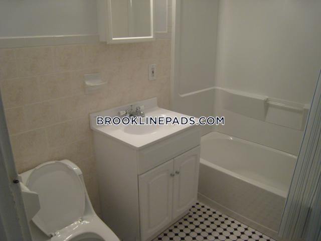 Building Photo - 62 Egmont St