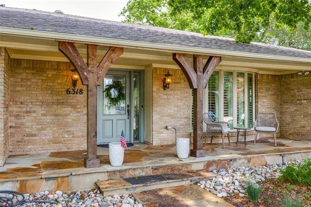 Building Photo - 6318 Danbury Ln