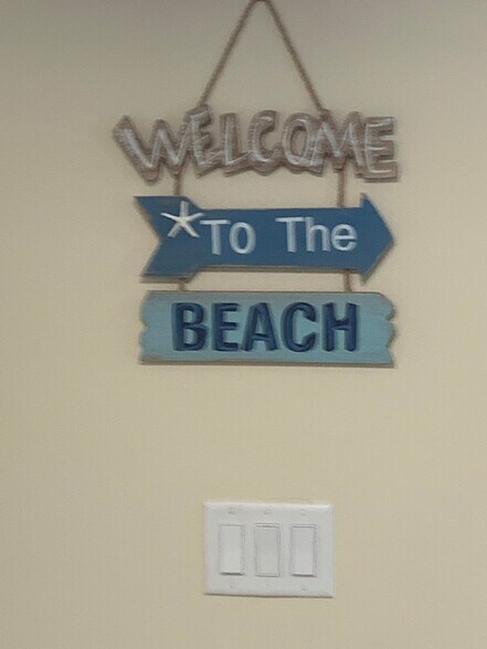 Building Photo - 1542 Mainsail Dr