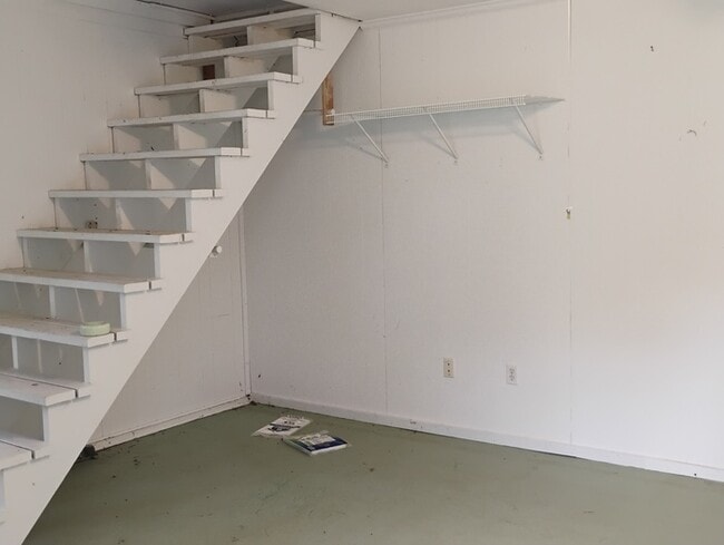 Building Photo - 8322 Chatham Church