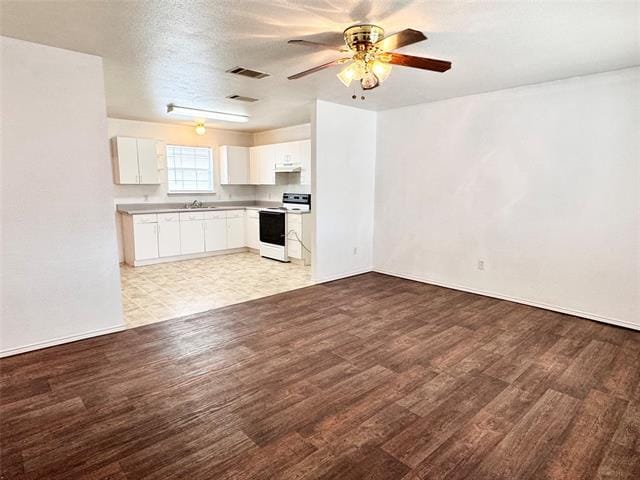 Building Photo - 13116 White Settlement Rd