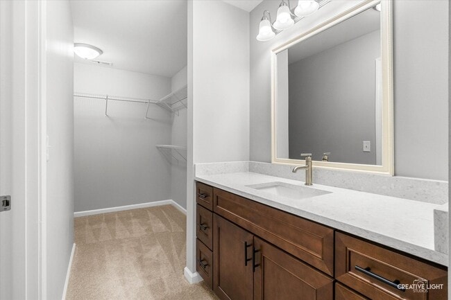 Building Photo - 1260 Oak Grove Ct