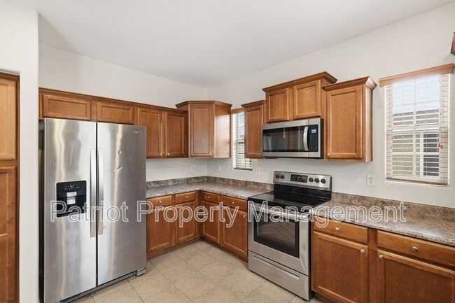 Building Photo - 13441 N 151st Dr