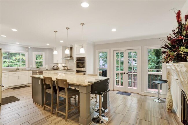 Building Photo - 745 Winterwind Way