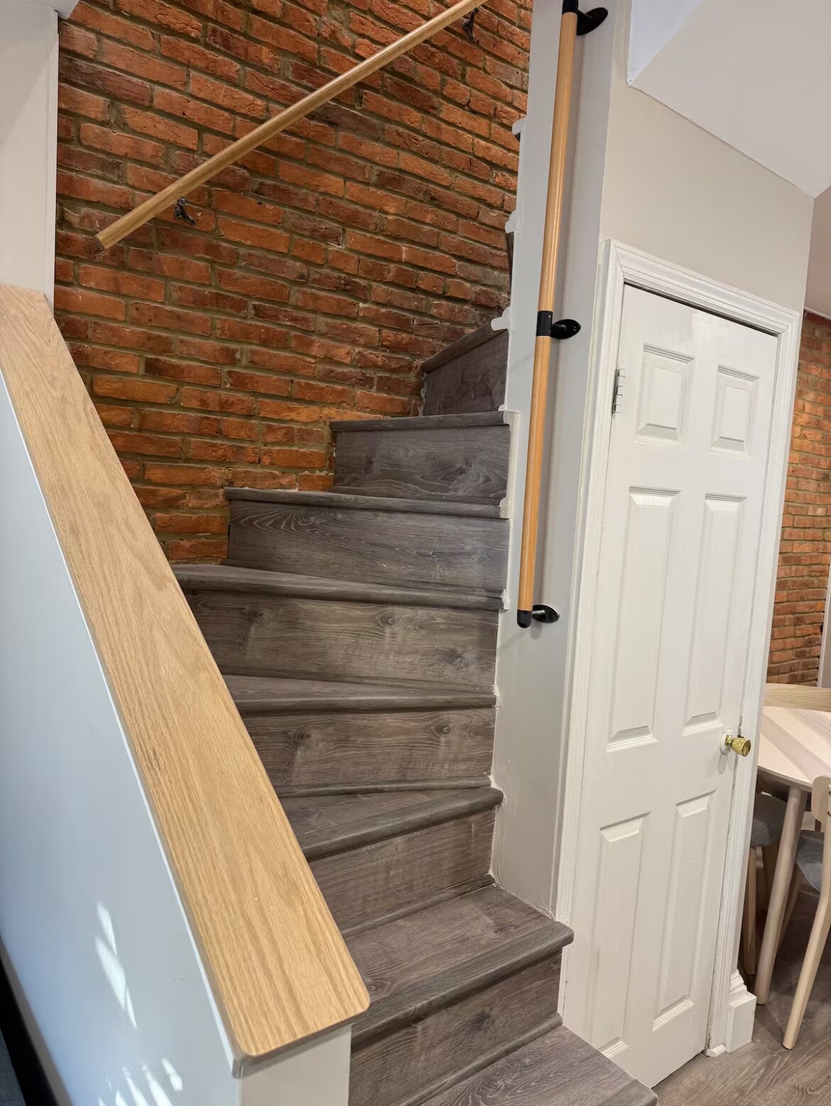 Building Photo - 417 Scott St