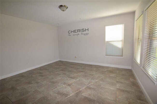 Building Photo - 10284 Atwater Bay Dr