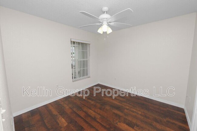 Building Photo - 3284 Sanoma Dr