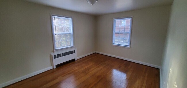 Building Photo - 1208 Whilden Pl