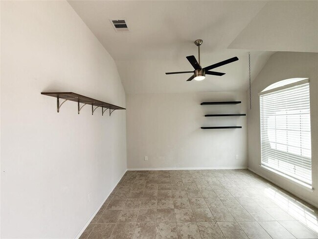 Building Photo - 5131 Spring Terrace Ln