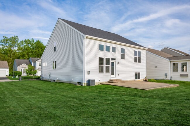 Building Photo - 8865 Sweetshade Dr