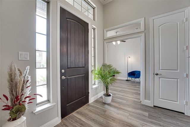 Building Photo - 1651 Sonnet Dr