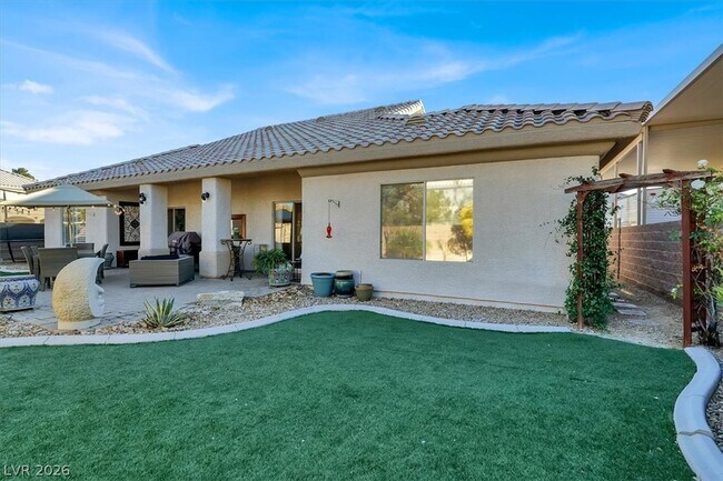 Building Photo - 6100 Tamar Ct