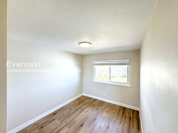 Building Photo - 3766 Callan Blvd