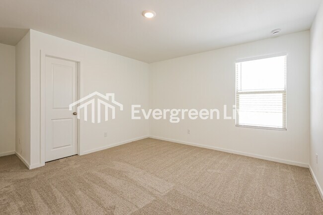 Building Photo - 3701 Los Cabos Dr