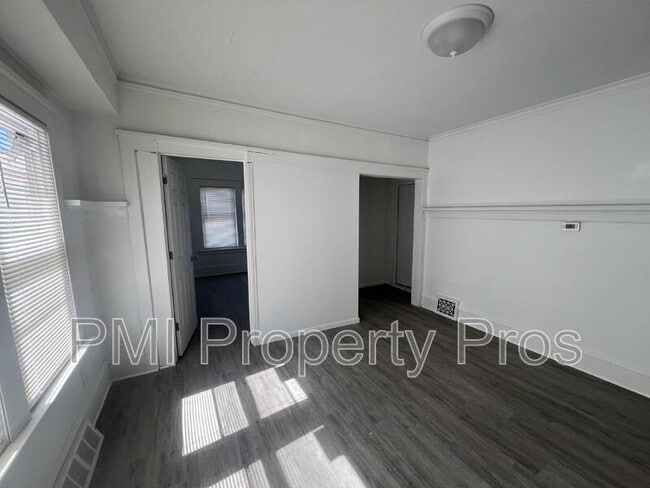 Building Photo - 3284 N 30th St