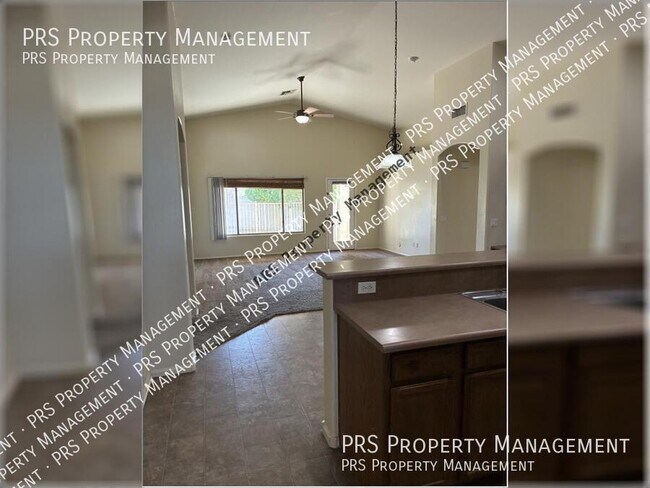 Building Photo - 1744 E Robin Ln