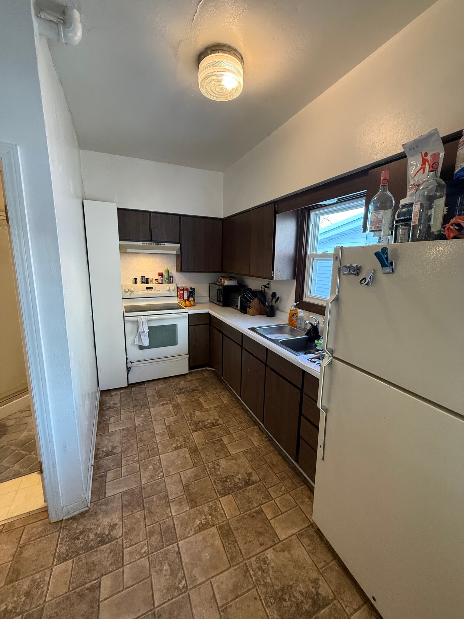 Building Photo - 511 2nd Ave