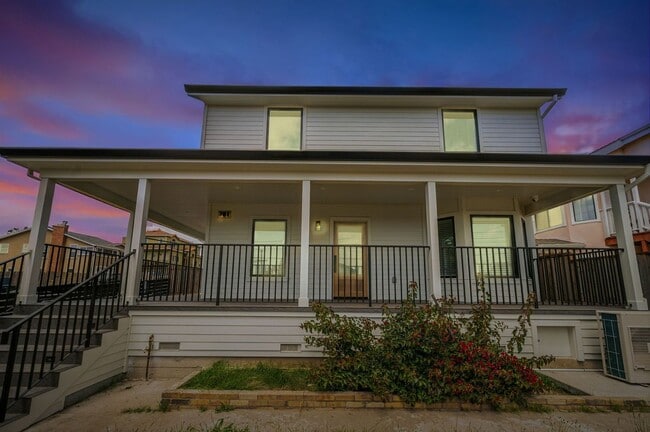 Primary Photo - 701 Olive Ave