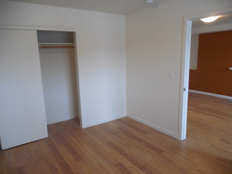 Building Photo - 825 SW Higgins Ave