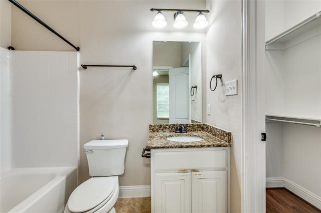 Building Photo - 2500 Rockbrook Dr