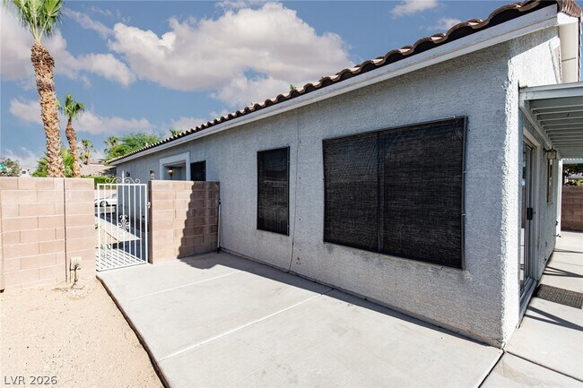 Building Photo - 3790 Crest Horn Dr