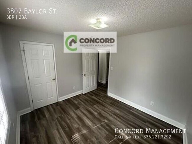Building Photo - 3807 Baylor St