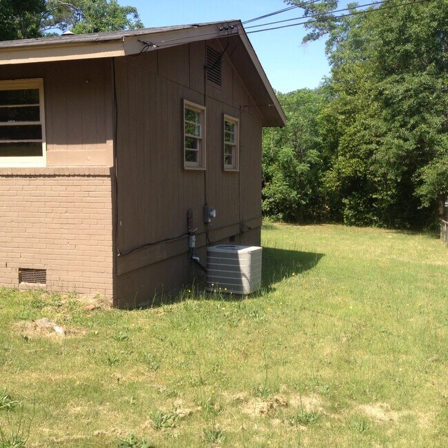 Building Photo - **UPCOMING**Total Electric** East Columbus, GA 3 Bedroom / 1 Bathroom Home for Rent***