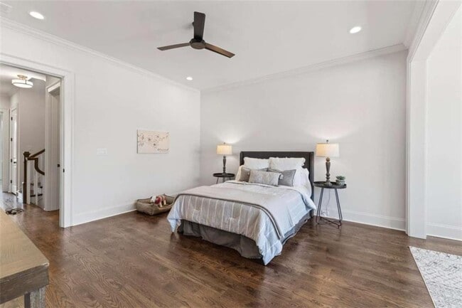 Building Photo - 117 McKnight Dr