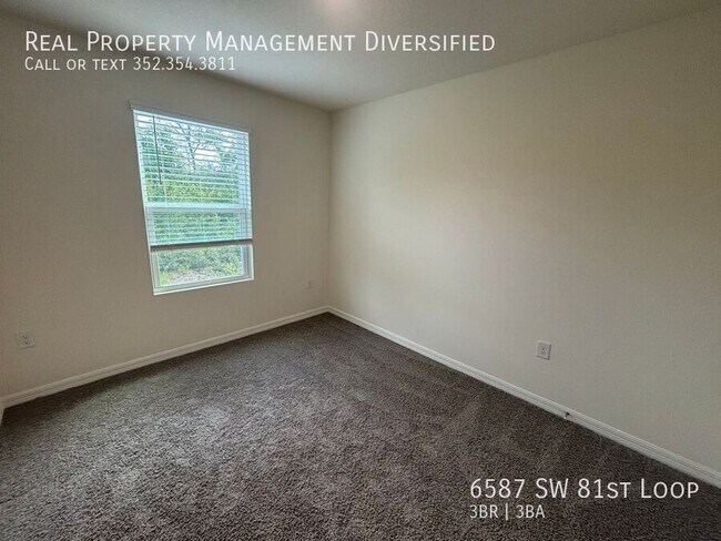 Building Photo - 6587 SW 81st Lp