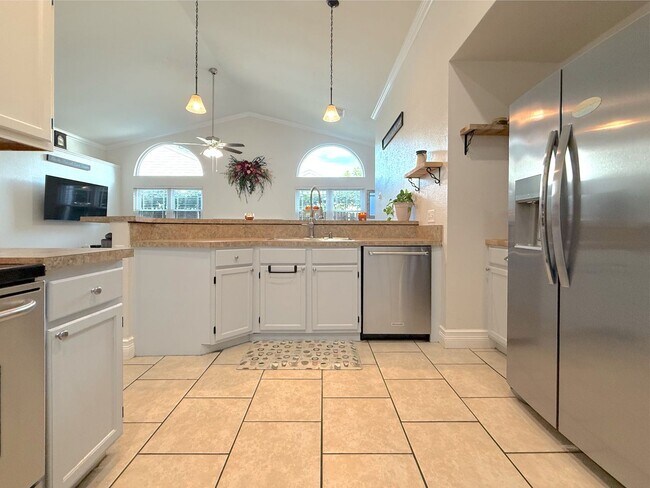 Building Photo - Charming 3-Bedroom Home for Rent in Conway...