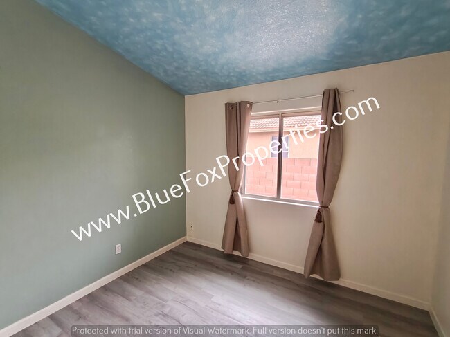 Building Photo - 5524 W Guild Springs St